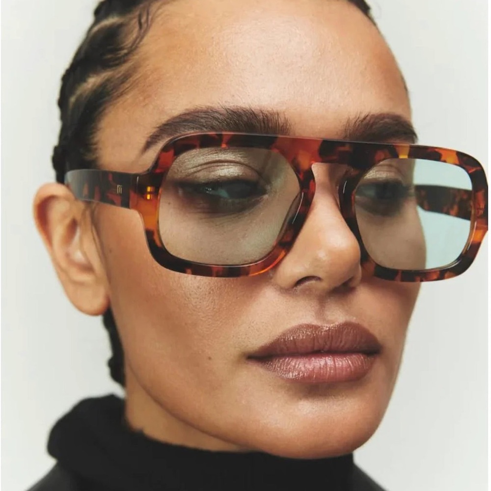 Tortoiseshell Oversized Square Women’s Glasses - Brown